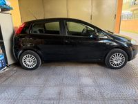 Usata Fiat Grande Punto Dynamic 78 CV (57 kW) 2009 Nero Utilitaria