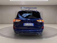 Usata Ford Kuga ST-Line 225 CV (165 kW) 2023 Blu SUV