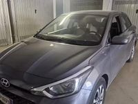 Usata Hyundai i20 Advanced 75 CV (55 kW) 2019 Grigio Utilitaria