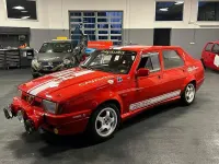 Usata Alfa Romeo 75 155 CV (114 kW) 1988 Rosso Berlina