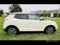 Usata Ssangyong (KGM) Tivoli 115 CV (84 kW) 2016 Bianco SUV