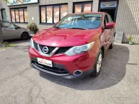 Usata Nissan Qashqai Tekna 110 CV (80 kW) 2017 Rosso scarlatto metallizzato SUV