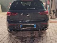 Usata VW Golf VIII R-line 150 CV (110 kW) 2023 Grigio Berlina