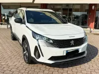 Usata Peugeot 5008 131 CV (96 kW) 2023 Bianco SUV