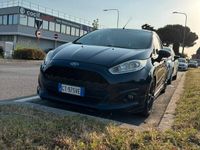 Usata Ford Fiesta Business Edition 75 CV (55 kW) 2015 Blu Utilitaria