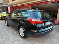 Usata Ford Focus 95 CV (69 kW) 2013 Nero Station wagon