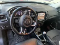Usata Jeep Compass Limited 140 CV (102 kW) 2018 Grigio SUV