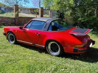 Usata Porsche 911 Carrera Cabriolet 231 CV (169 kW) 1983 Rosso Cabrio