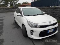 Usado Kia Rio 85 HP (62 kW) 2019 Sedan