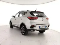 Usata MG ZS Luxury 106 CV (77 kW) 2024 Grigio SUV