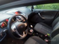 Usata Ford Fiesta 2010 Blu Utilitaria