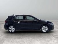 Usata VW Golf VIII Style 150 CV (110 kW) 2025 Grenadill black metallizzato Berlina