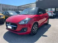 Usata Suzuki Swift 83 CV (61 kW) 2023 Rosso Utilitaria