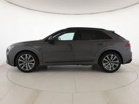 Usata Audi Q8 Ambiente 231 CV (169 kW) 2025 Gray SUV
