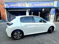 Usata Peugeot 208 102 CV (75 kW) 2020 Bianco Utilitaria