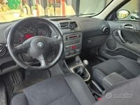 Usata Alfa Romeo 147 105 CV (77 kW) 2008 Grigio Utilitaria