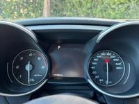 Usata Alfa Romeo Giulia 160 CV (117 kW) 2018 Marrone Berlina