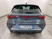 Usata Cupra Leon 150 CV (110 kW) 2024 Gray Berlina
