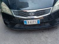 Usata Kia Ceed 136 CV (100 kW) 2010 Nero Utilitaria