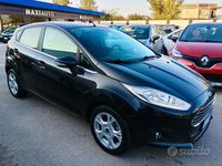 Usata Ford Fiesta Titanium 95 CV (69 kW) 2015 Nero Berlina