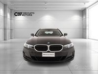 Usata BMW 318 Shadowline 2024 Grigio Station wagon