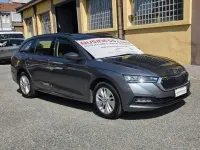 Usata Skoda Octavia 116 CV (85 kW) 2023 Grigio Station wagon