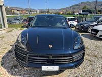 Usata Porsche Cayenne Coupe Platinum Edition 462 CV (339 kW) 2022 Moonlight SUV