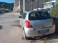 Usata Suzuki Swift 92 CV (67 kW) 2005 Grigio Utilitaria
