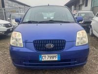 Usata Kia Picanto Air 65 CV (47 kW) 2005 Blu/azzurro Utilitaria