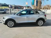 Usata VW T-Roc Style 150 CV (110 kW) 2023 Grigio SUV