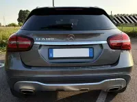 Usata Mercedes GLA180 Business 122 CV (89 kW) 2020 Grigio SUV