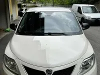 Usata Lancia Ypsilon Silver 69 CV (50 kW) 2016 Bianco Utilitaria