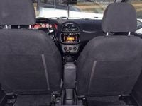 Usata Fiat Punto 2015 Blu Utilitaria