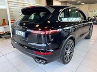Usata Porsche Cayenne 262 CV (192 kW) 2016 Nero SUV