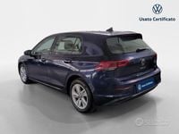 Usata VW Golf VIII Life 116 CV (85 kW) 2021 Berlina