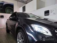 Usata Mercedes GLA200 Business 136 CV (100 kW) 2018 Blu/azzurro SUV