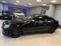Usata Mercedes C320 Avantgarde 224 CV (164 kW) 2008 Nero Berlina