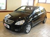 Usata Mercedes B180 109 CV (80 kW) 2010 Nero Monovolume