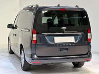 Usata Ford Tourneo Titanium 122 CV (89 kW) 2024 Blu/azzurro