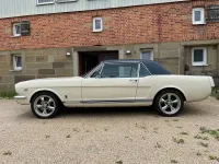 Usata Ford Mustang 300 CV (220 kW) 1966 Beige Coupé