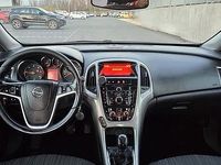 Usata Opel Astra 110 CV (80 kW) 2012 Nero Berlina