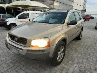 Usata Volvo XC90 163 CV (119 kW) 2003 Marrone SUV