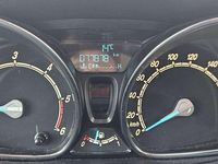 Usado Ford B-MAX Individual 95 CV (69 kW) 2016 Plateado Monovolumen