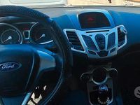 Usata Ford Fiesta Titanium 68 CV (50 kW) 2008 Nero Utilitaria