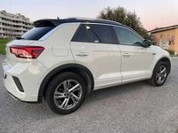 Usata VW T-Roc R-line 110 CV (80 kW) 2023 Grigio SUV
