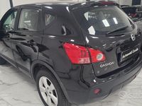 Usata Nissan Qashqai Tekna 141 CV (103 kW) 2009 Grigio SUV