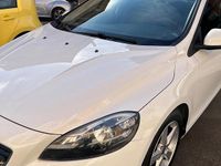 Second-hand Volvo V40 115 CP (84 kW) 2013 Alb Break