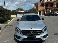 Usata Mercedes GLA200 Premium 136 CV (100 kW) 2019 Grigio SUV