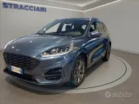 Usata Ford Kuga ST-Line 190 CV (139 kW) 2023 Blu metallizzato SUV