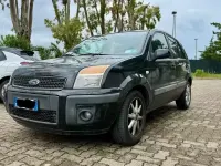 Usata Ford Fusion 68 CV (50 kW) 2008 Nero Utilitaria